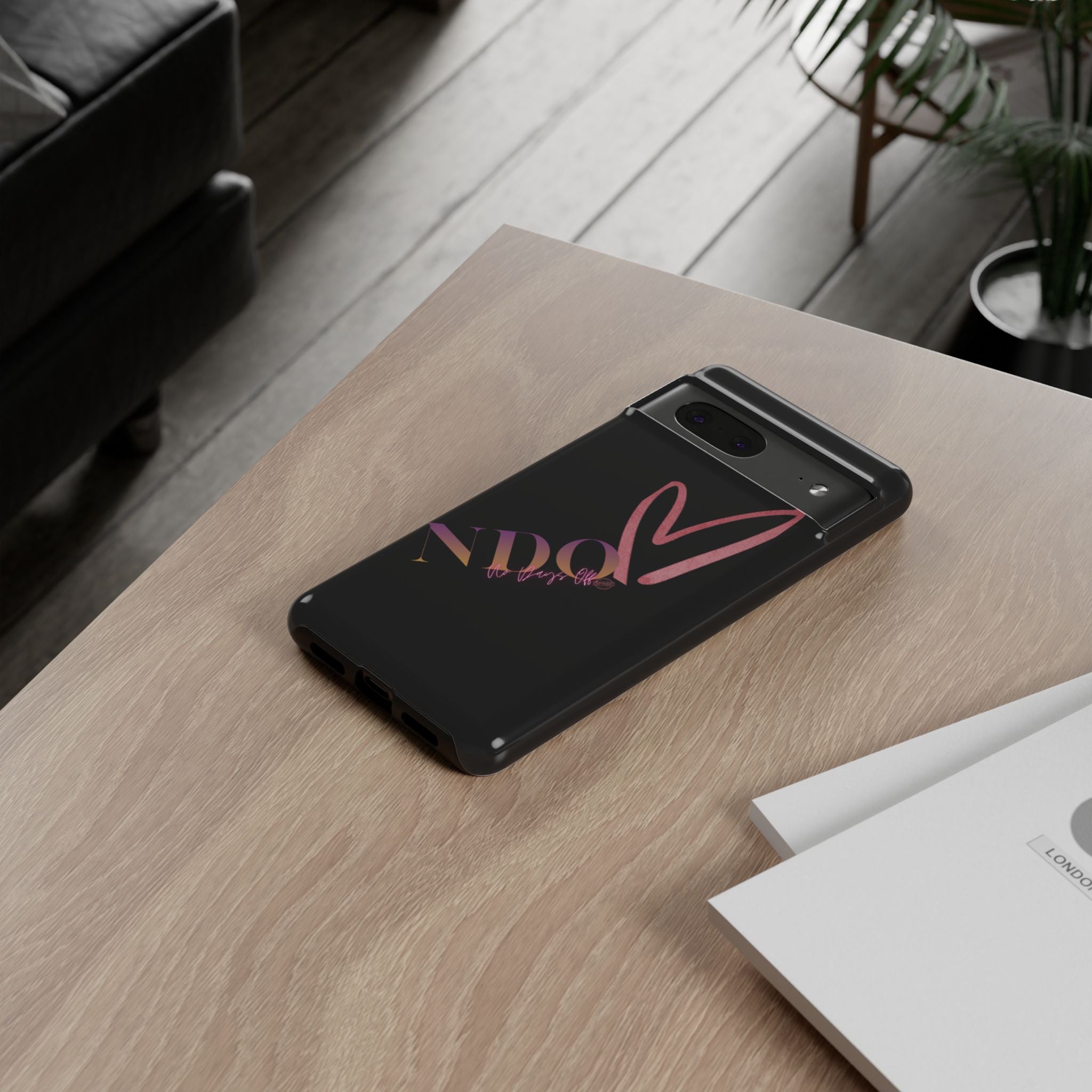 NDO Heart Phone Case – Slim Tough Protective iPhone Cover with Pink Heart Design