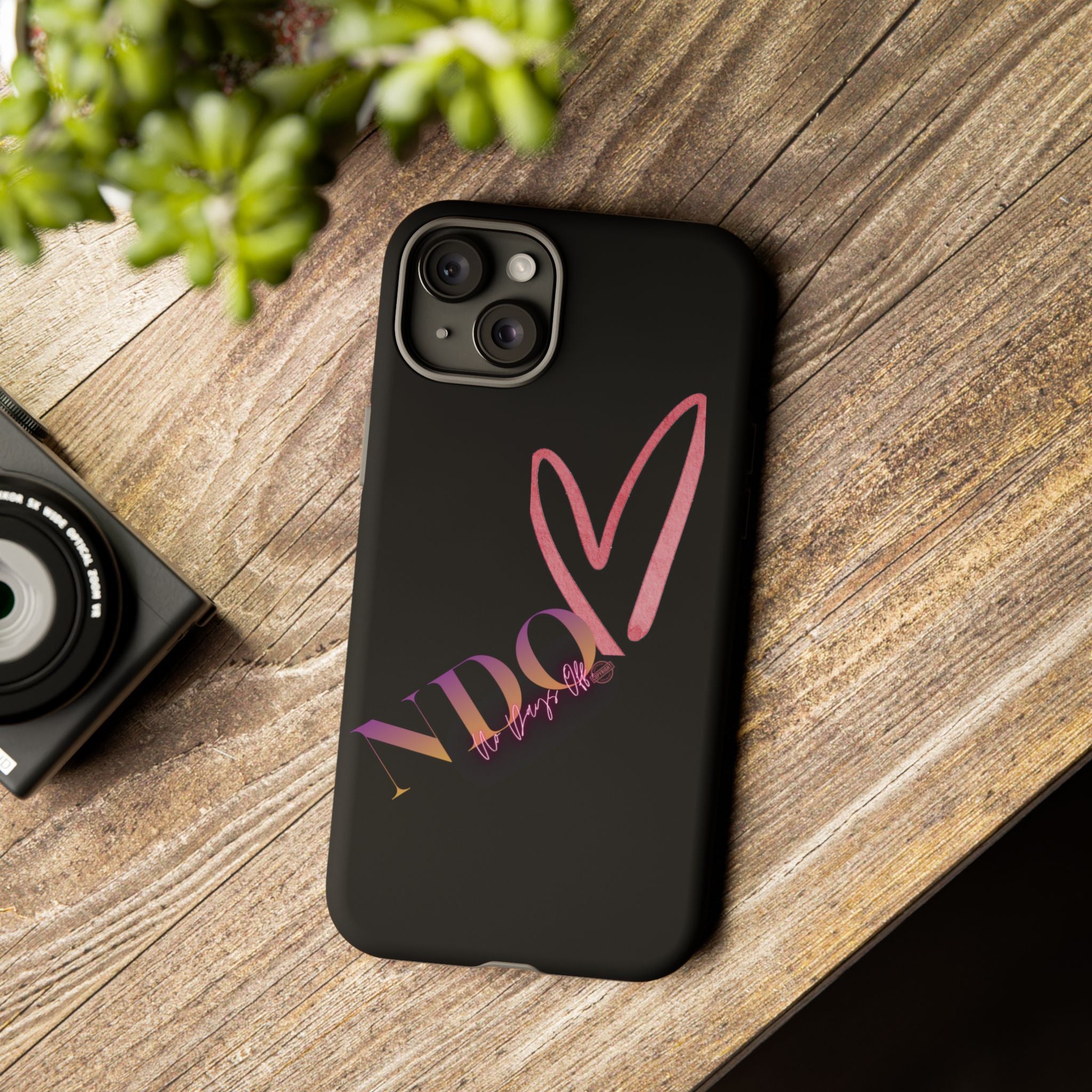 NDO Heart Phone Case – Slim Tough Protective iPhone Cover with Pink Heart Design