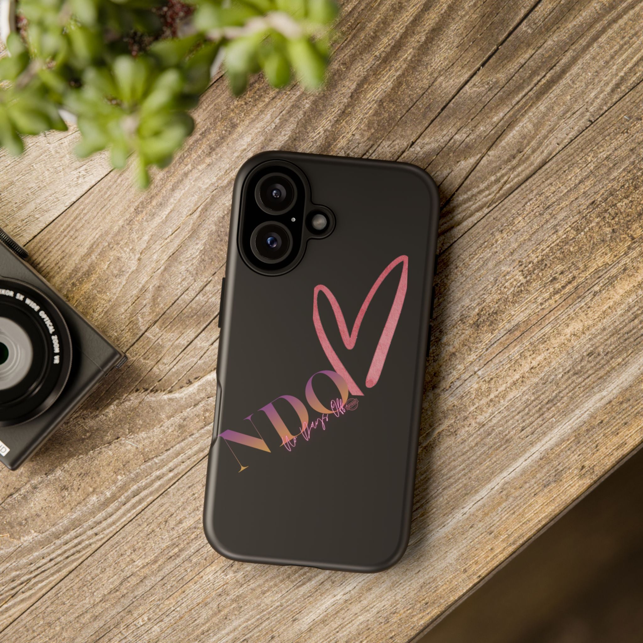 NDO Heart Phone Case – Slim Tough Protective iPhone Cover with Pink Heart Design