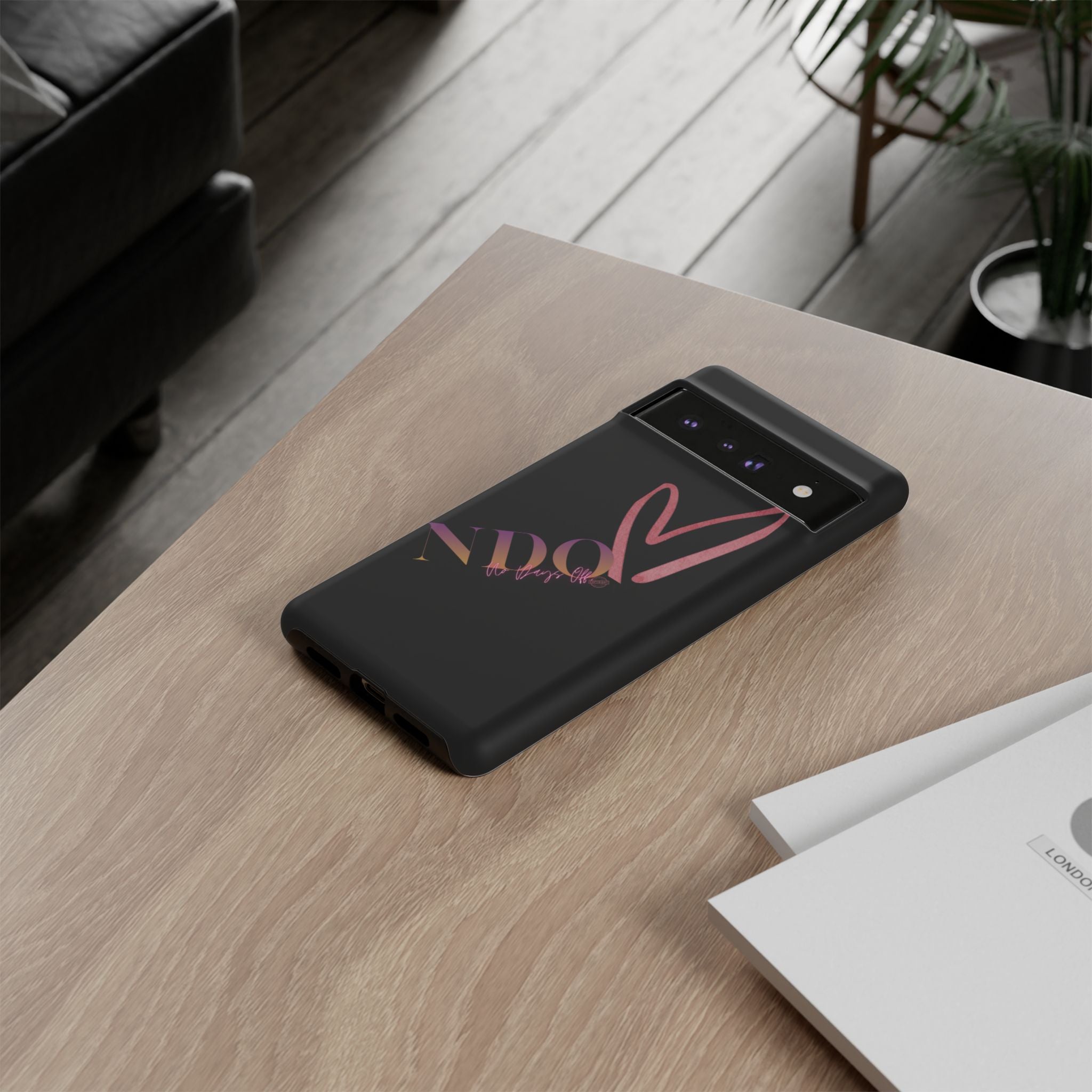 NDO Heart Phone Case – Slim Tough Protective iPhone Cover with Pink Heart Design