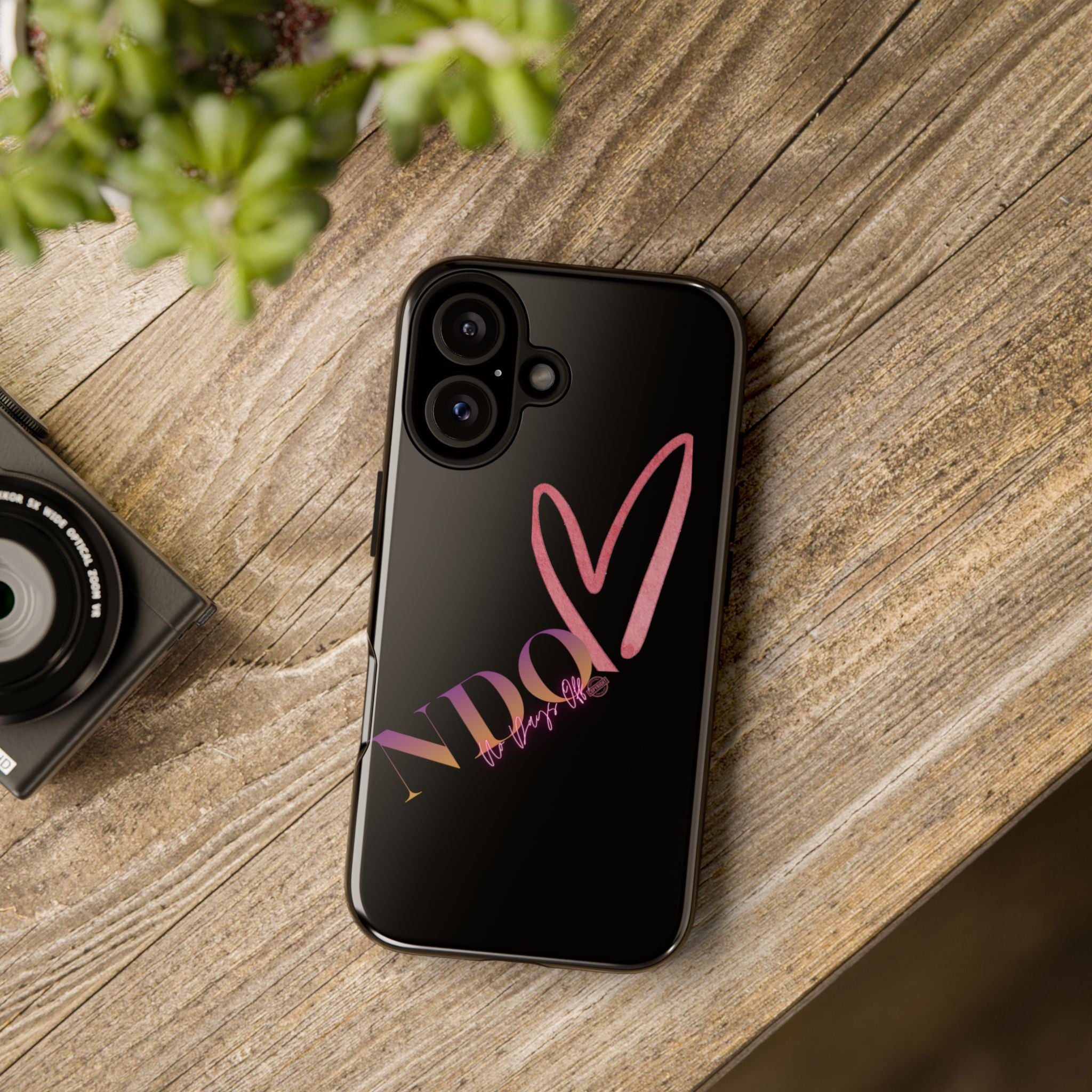 NDO Heart Phone Case – Slim Tough Protective iPhone Cover with Pink Heart Design