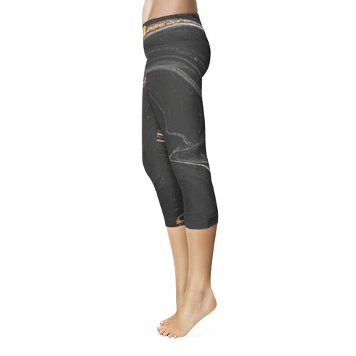 All-Over Print Capri Leggings