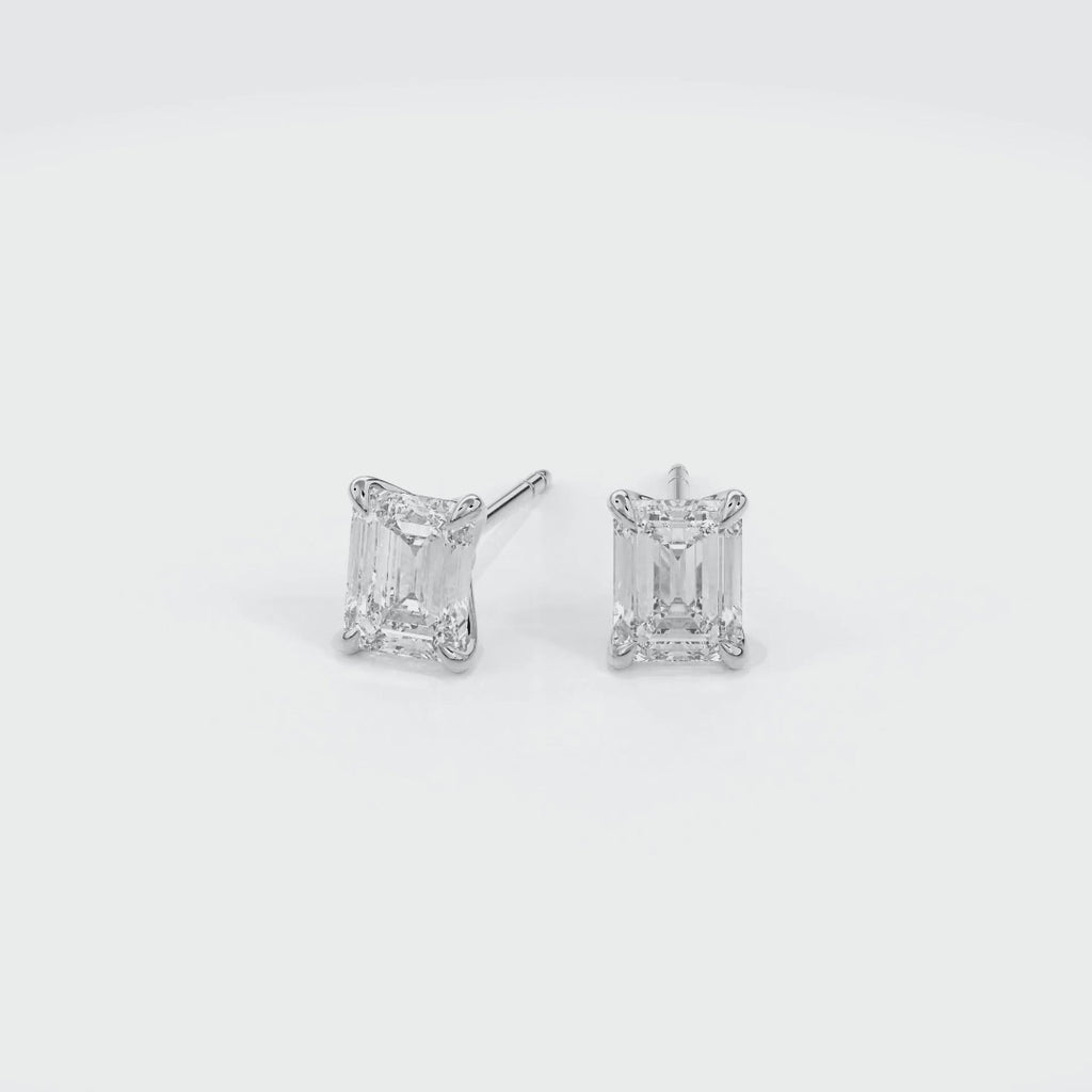 Dia Emerald LGD Classic Stud Earring in 14K White Gold